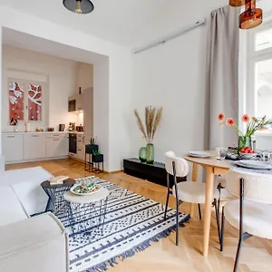  Apartament Visit Oomph